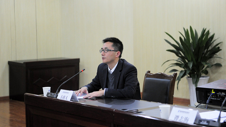 ���ŵ�ί�������������̸��_����