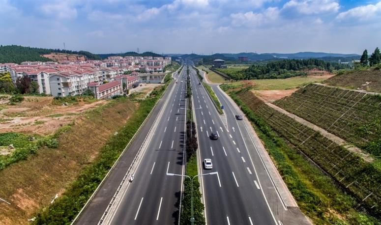 ׯ�к���Ϸ(�й�)�ɷ����޹�˾-����