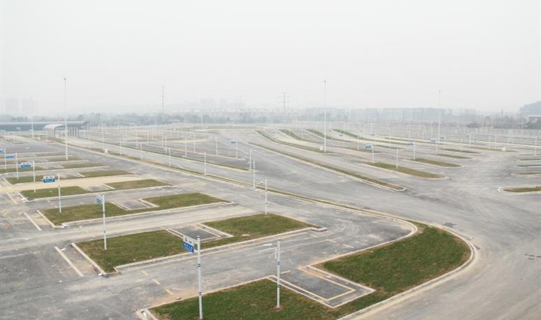 ׯ�к���Ϸ(�й�)�ɷ����޹�˾-����