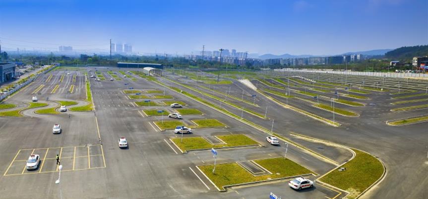 ׯ�к���Ϸ(�й�)�ɷ����޹�˾-����