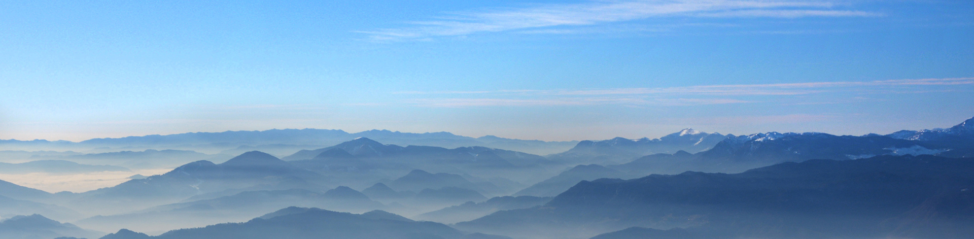 ׯ�к���Ϸ(�й�)�ɷ����޹�˾-����