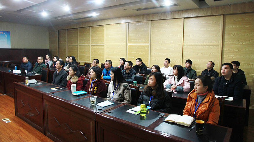 02j��������