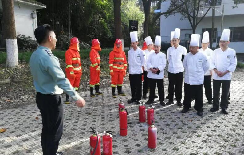 QQ��ͼ20191118112818