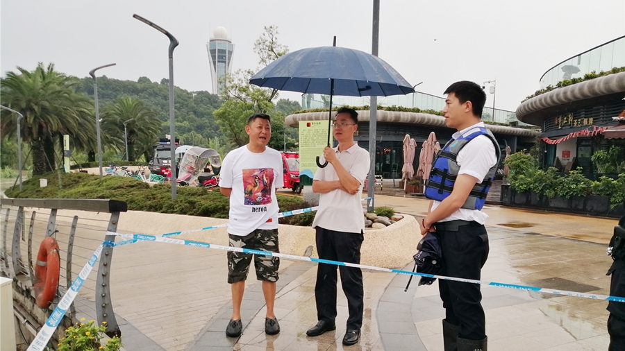 08-8��16�������Ű�����������ͷ��չ�����������_����