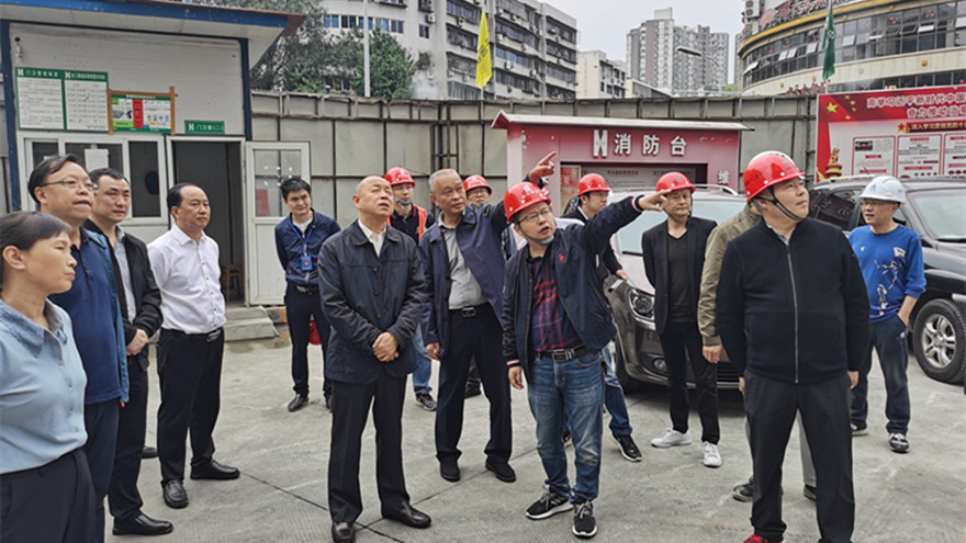 市委常委经大忠调研嘉来·南河广场项目建设情况 市委常委经大忠调研嘉来·南河广场项目建设情况