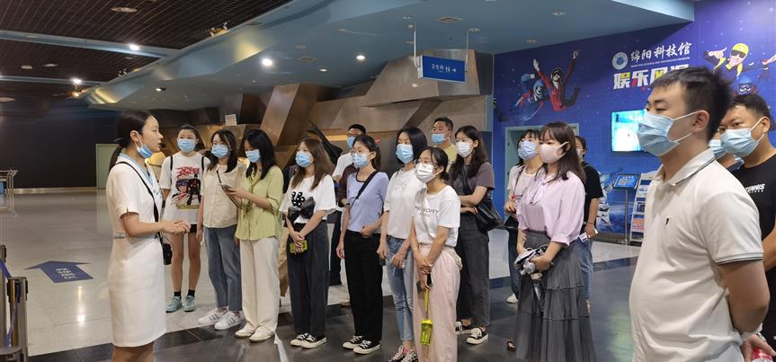 ׯ�к���Ϸ(�й�)�ɷ����޹�˾-����