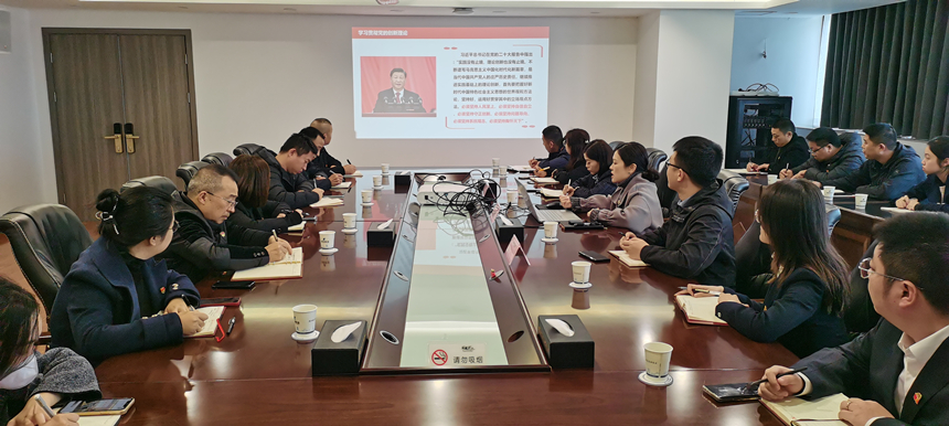 ���ŵ�ίίԱ�����ܾ�����άάͬ־����ר�⵳��