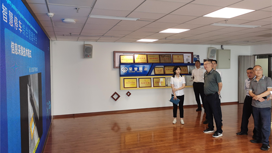 �����ֳ�