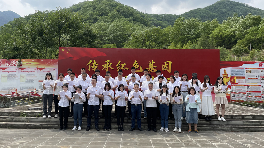 20240429-19齐唱红歌《十送红军》 20240429-19齐唱红歌《十送红军》