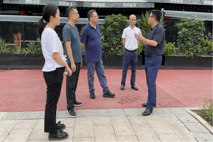 ÕÕÆ¬4£ºÁìµ¼ÃæÌ¸_¸±±¾ ÕÕÆ¬4£ºÁìµ¼ÃæÌ¸_¸±±¾