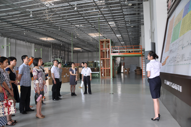 ׯ�к���Ϸ(�й�)�ɷ����޹�˾-����