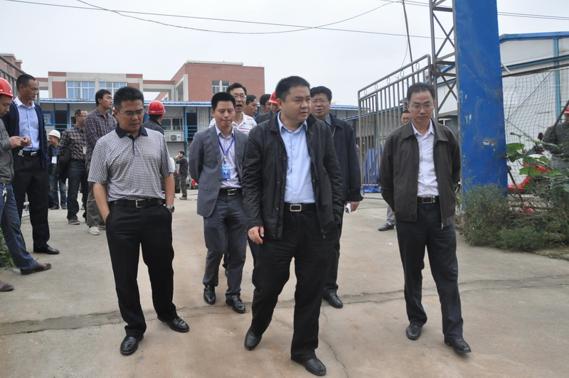 ׯ�к���Ϸ(�й�)�ɷ����޹�˾-����