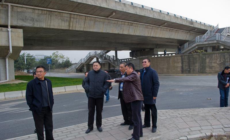 ׯ�к���Ϸ(�й�)�ɷ����޹�˾-����