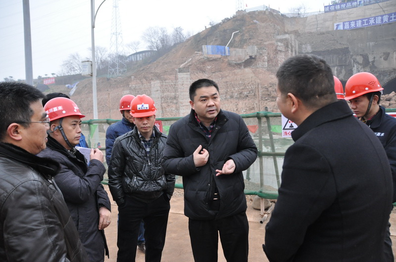 ׯ�к���Ϸ(�й�)�ɷ����޹�˾-����