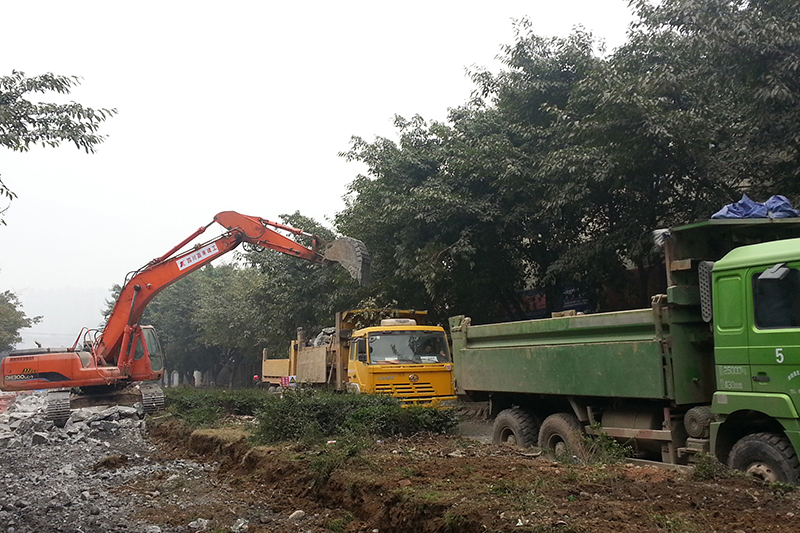 ׯ�к���Ϸ(�й�)�ɷ����޹�˾-����