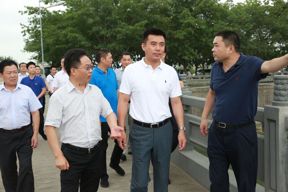 ׯ�к���Ϸ(�й�)�ɷ����޹�˾-����